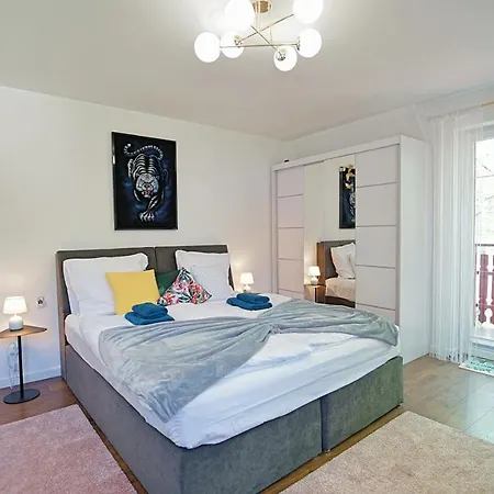 Every Sky Nad Lomnica 1b-6a Lägenhet *